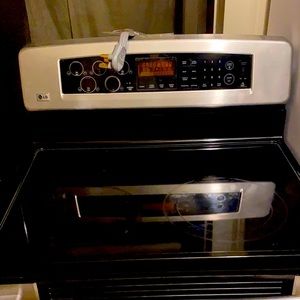 Hello I’m selling these few things they where passed down